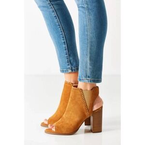 Urban Outfitters UO Tan Suede Open Toe Slingback Block Heel Booties Mens Size 7